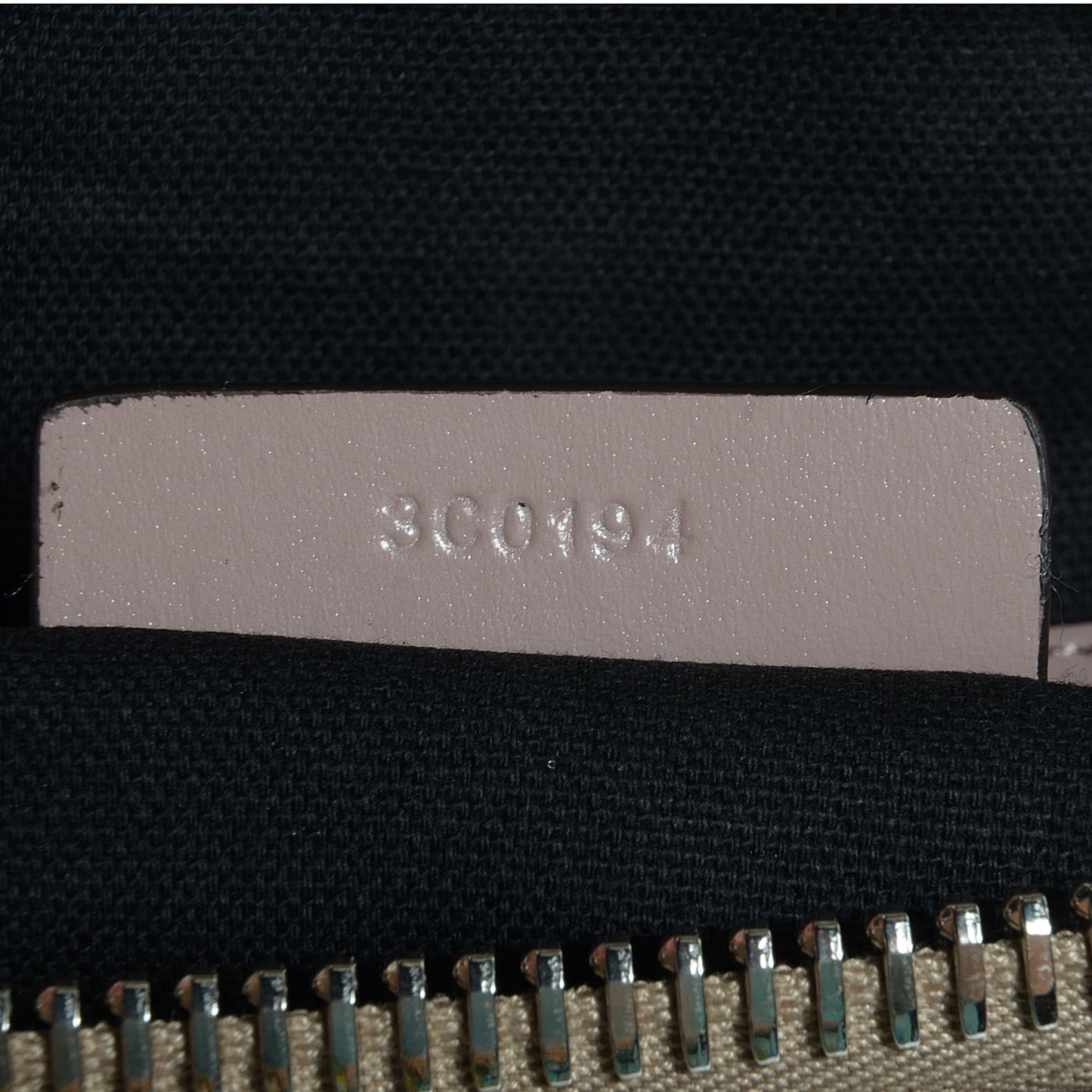 Smooth Calfskin Small Antigona Linen