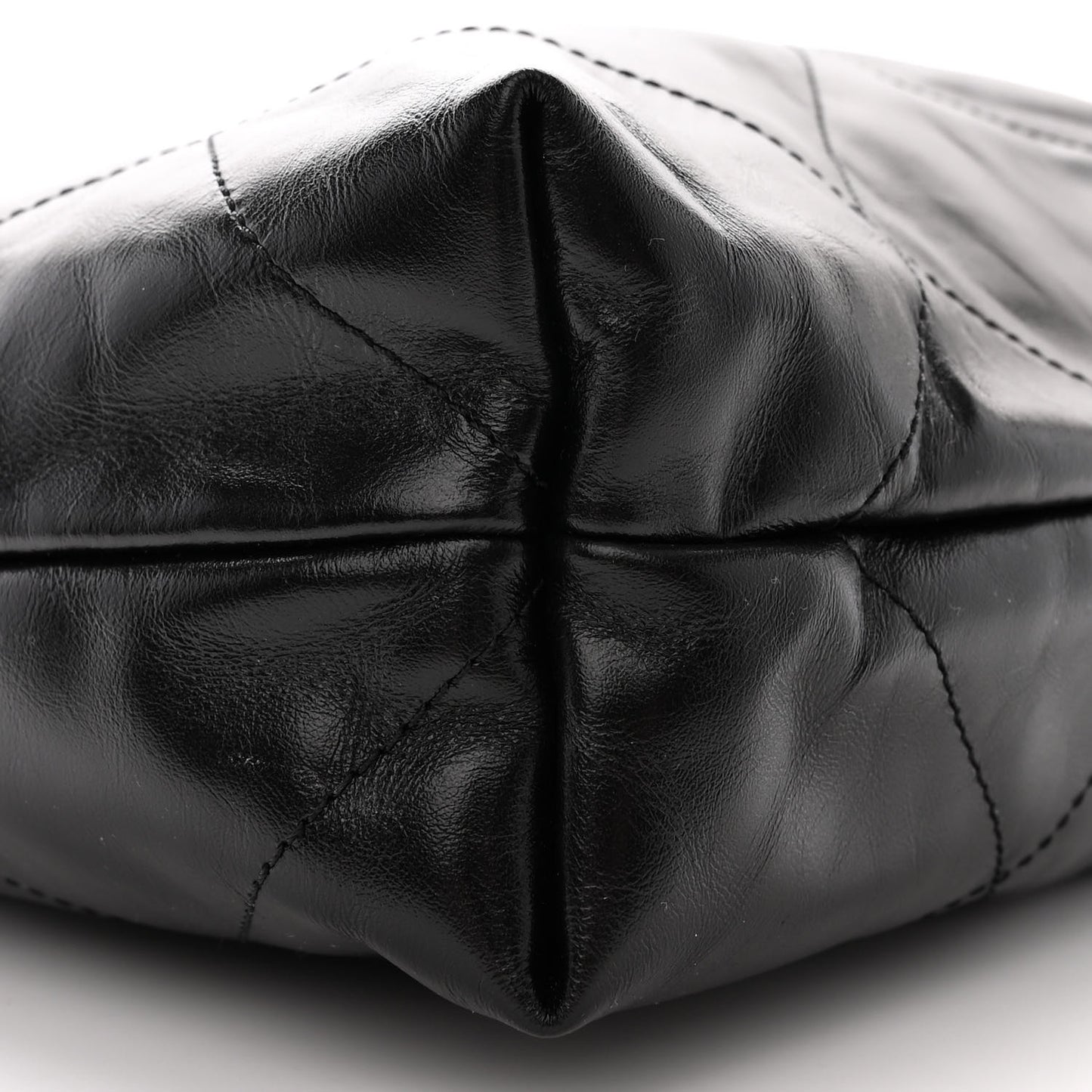 Shiny Calfskin Quilted Large Chanel 22 So Black