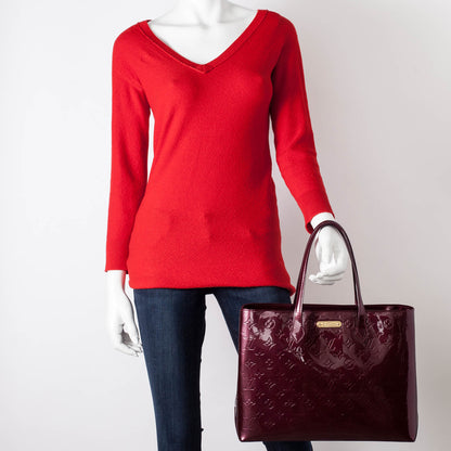Louis Vuitton Vernis Wilshire MM Rouge Fauviste 2 of 12