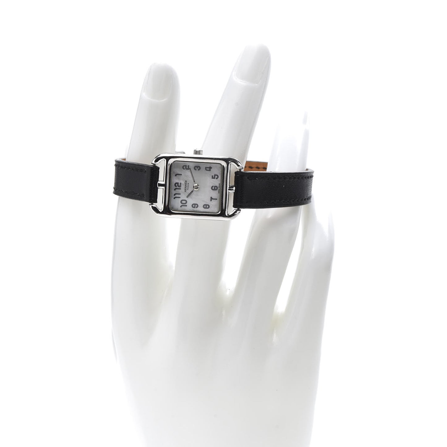 18K White Gold Barenia Mother of Pearl 19mm Cape Cod Quartz Watch Noir