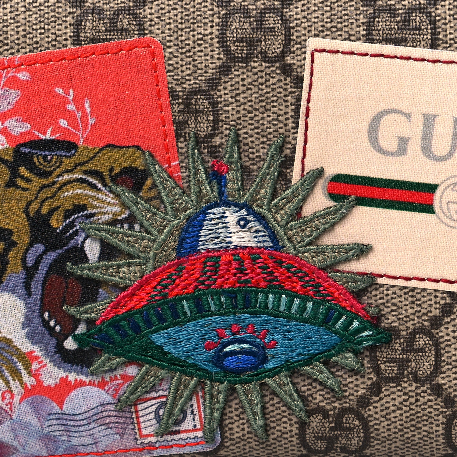 Gucci GG Supreme Monogram Courrier Embroidered UFO Zip Around Wallet 7 of 10