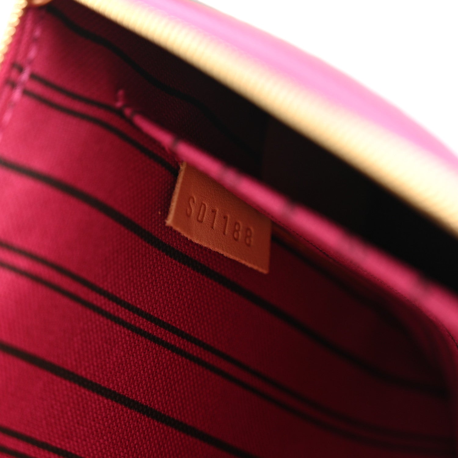 Louis Vuitton Monogram Neverfull MM GM Pochette Pivoine 7 of 8
