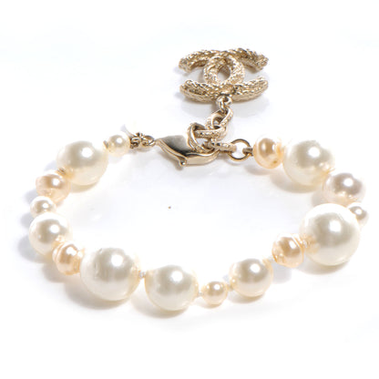 Chanel Pearl CC Bracelet Gold 1 of 4