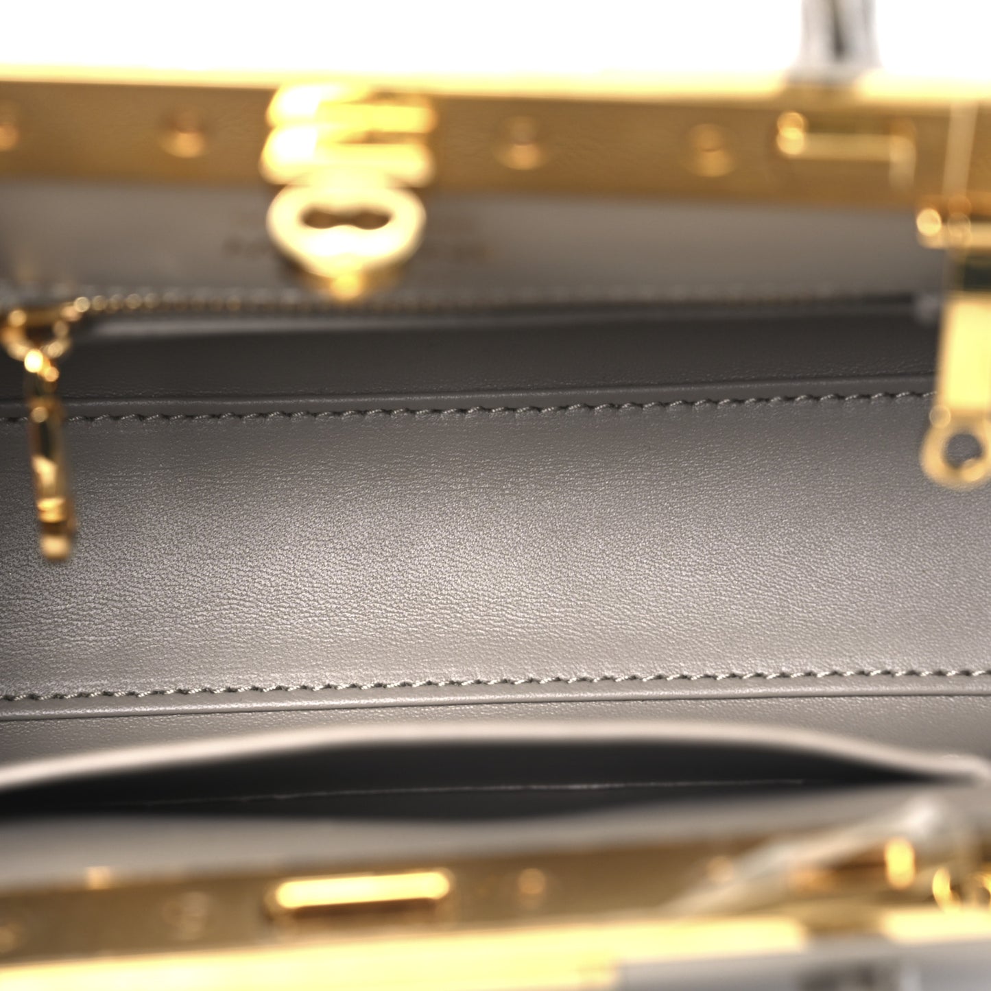 Vitello Mini Marlene Day Bag Beige