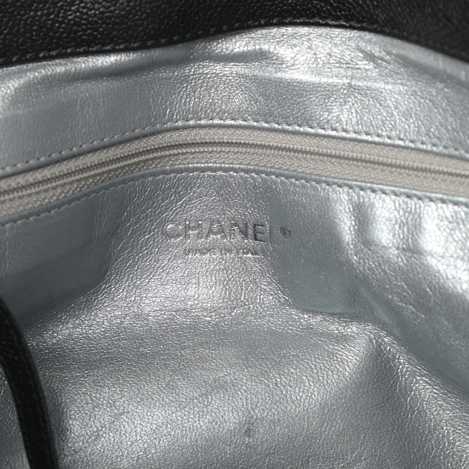 Chanel Glazed Caviar East West Modern Chain Tote Black 6 of 10