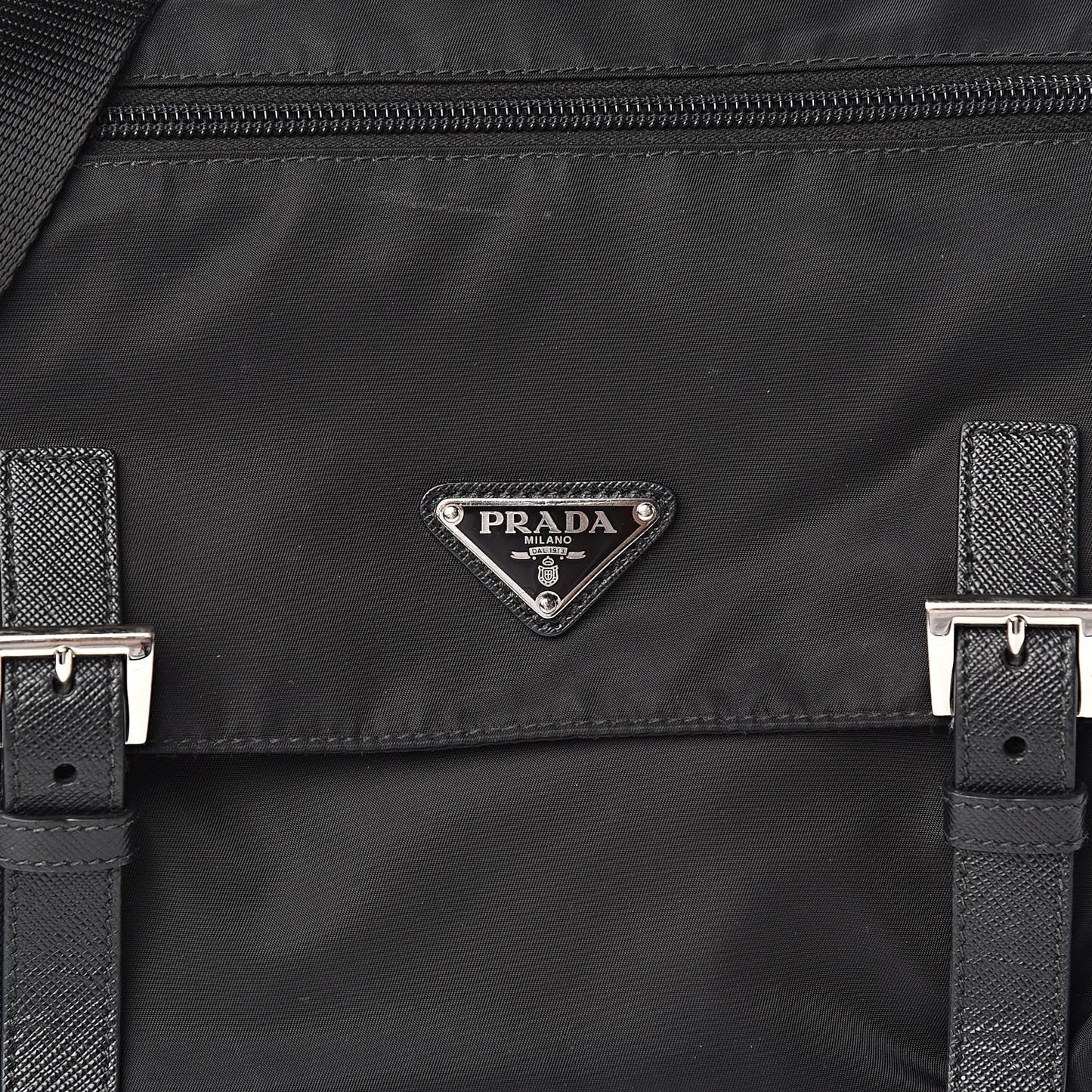 Nylon Vela Sport Messenger Bag Black