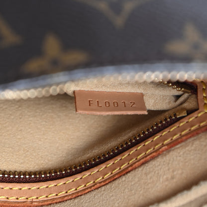 Louis Vuitton Monogram Looping MM 7 of 10
