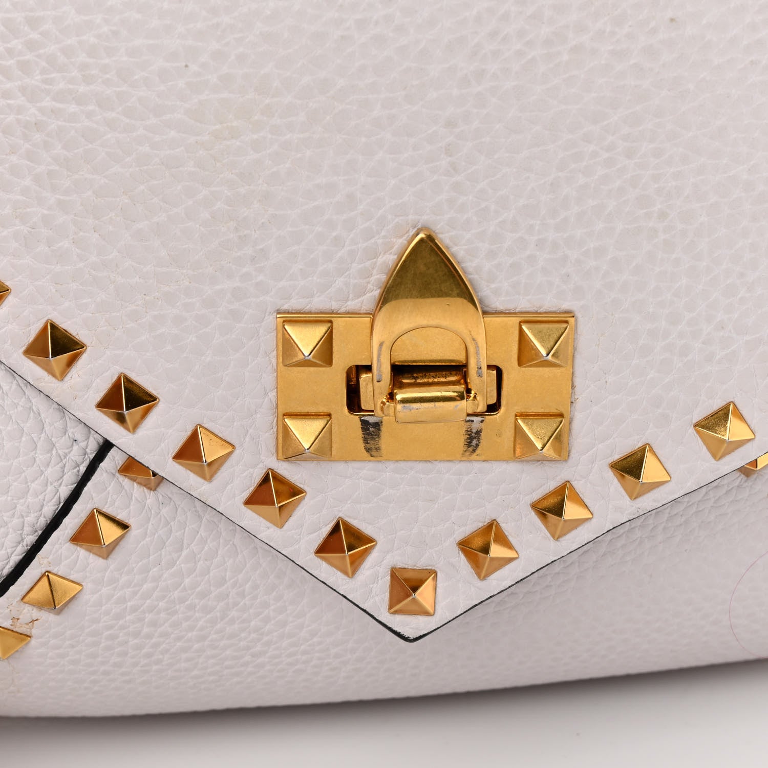 Valentino Garavani Pebbled Calfskin Medium Rockstud Hype Shoulder Bag White 16 of 19