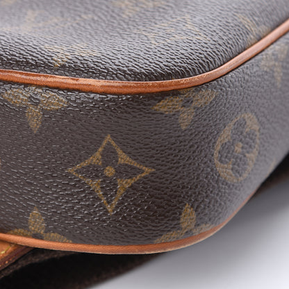 Louis Vuitton Monogram Pochette Gange 9 of 10