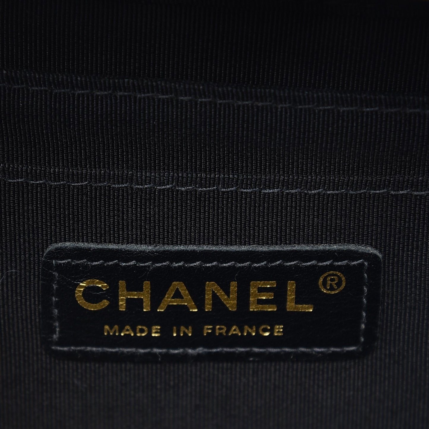 Patent Small Chevron Single Flap Black