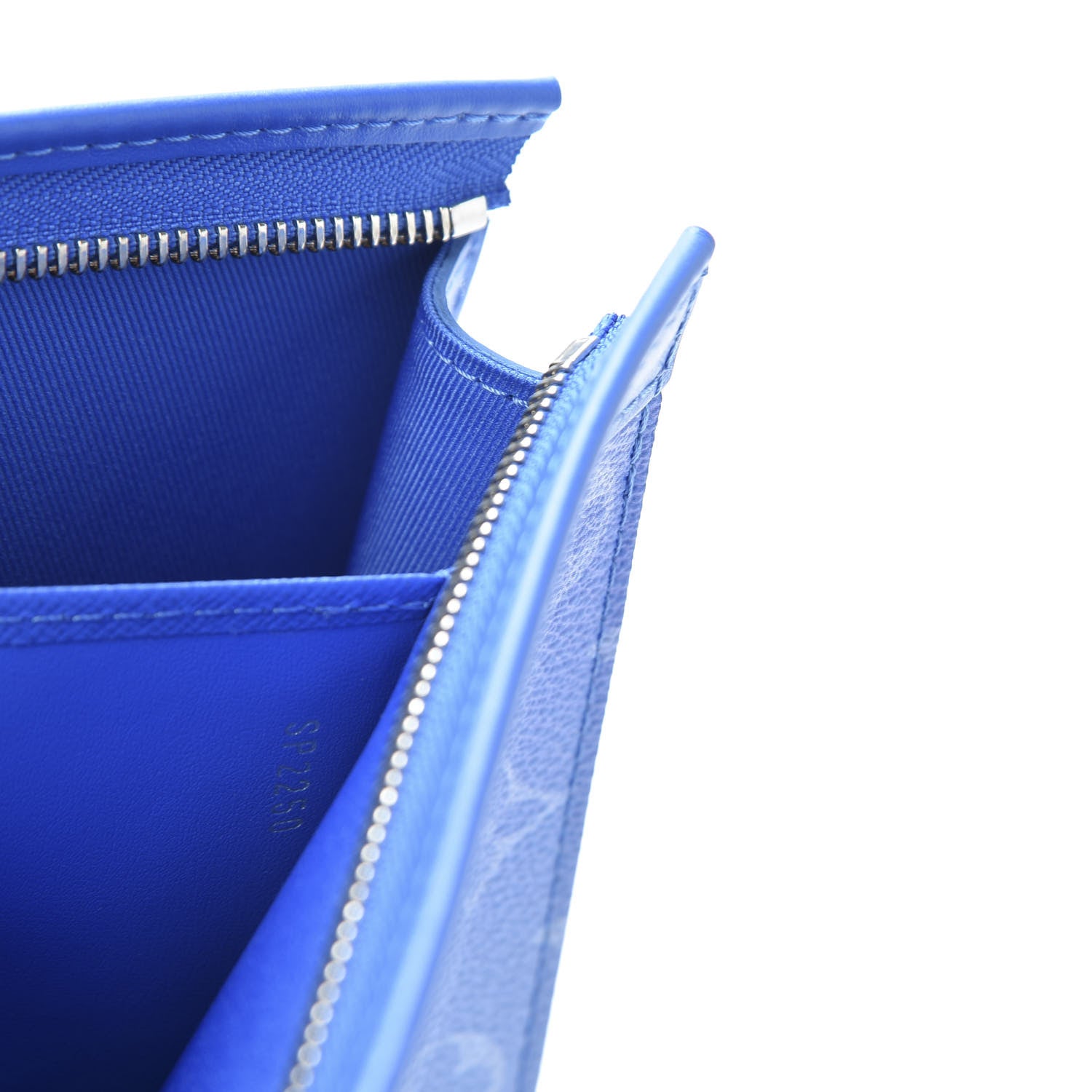 Louis Vuitton Monogram Clouds Pochette Voyage MM A4 Blue 8 of 9