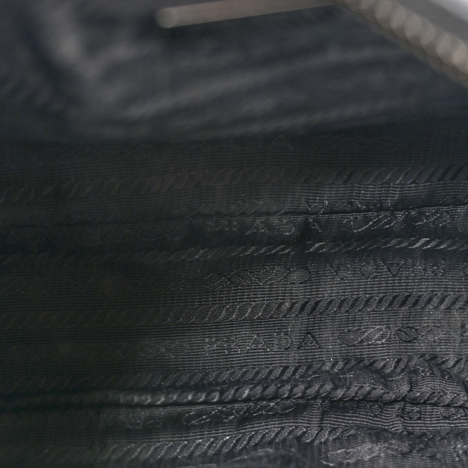 Prada Nylon Re-Edition 2005 Shoulder Bag Black 5 of 15