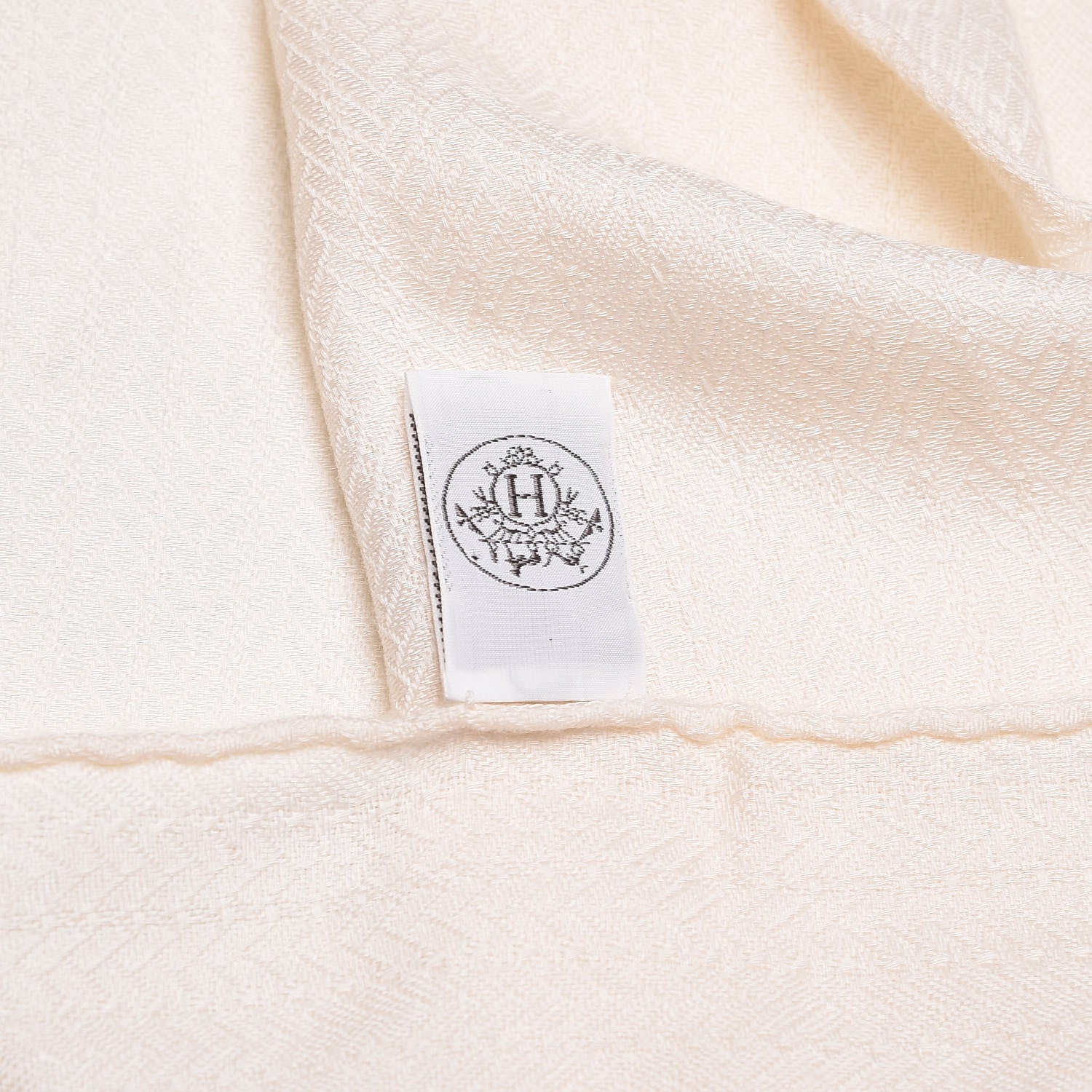 Hermes Cashmere Silk Ex Libris Stole White 6 of 9