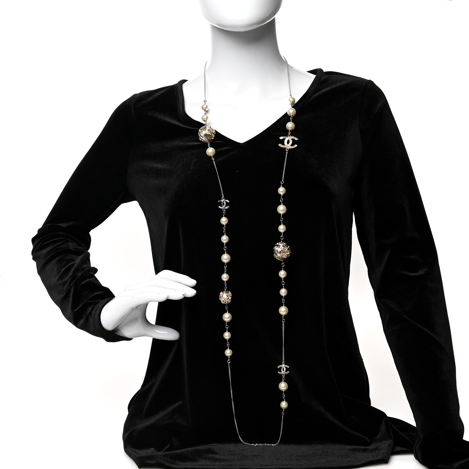 Chanel Pearl CC Long Necklace Gold 2 of 5