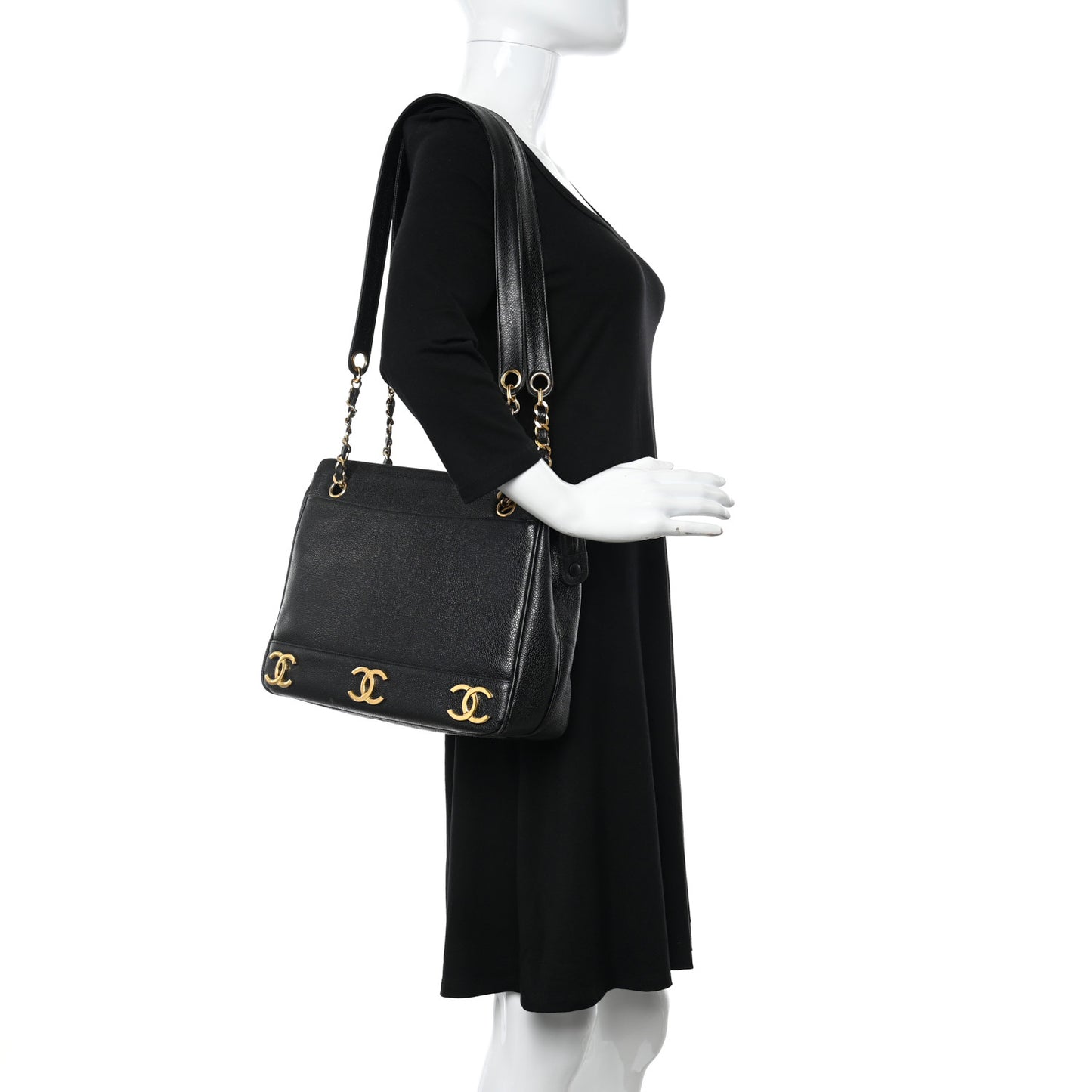 Caviar CC Shoulder Bag Black