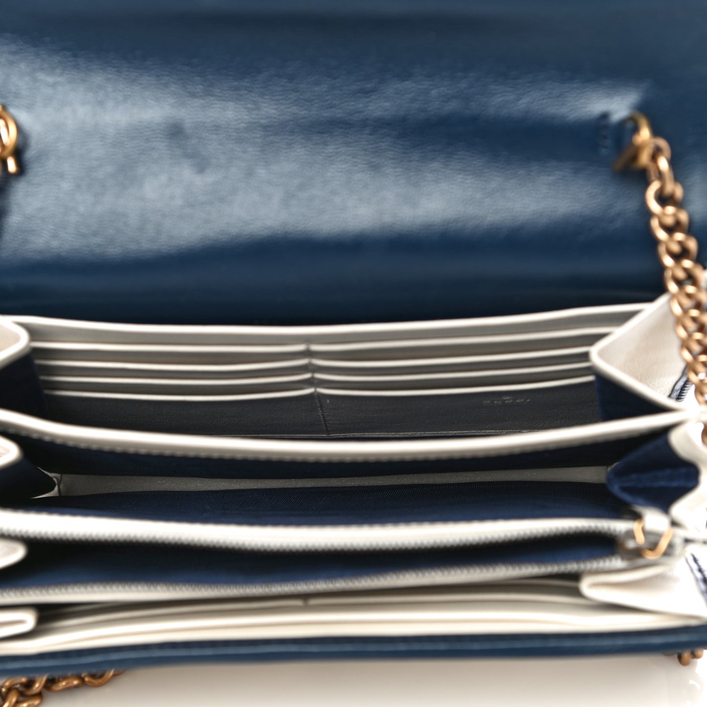 Vintage Effect Calfskin Matelasse Diagonal Torchon GG Marmont Chain Wallet Mystic White Blue Agata