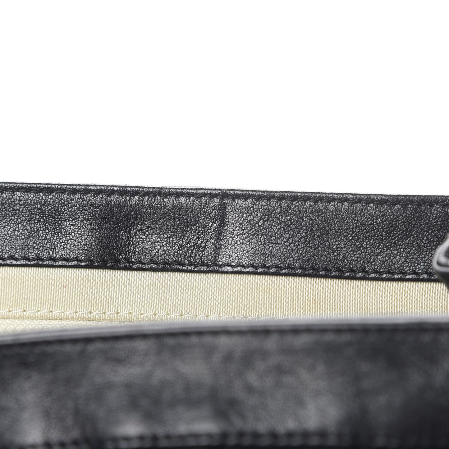 Washed Lambskin Quilted Medium Chain Around Messenger Black