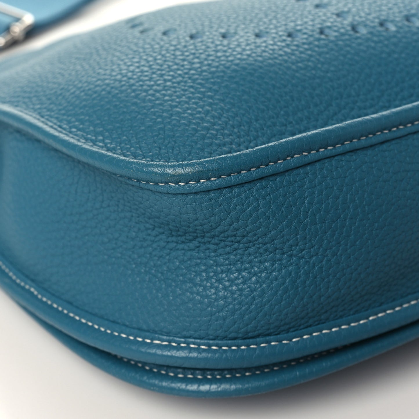 Taurillon Clemence Evelyne III PM Blue Jean