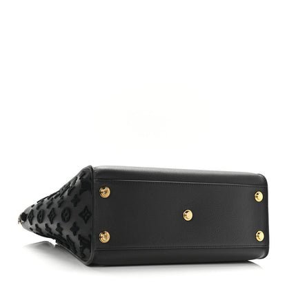 Louis Vuitton Calfskin Monogram Tufting On My Side Black 4 of 10