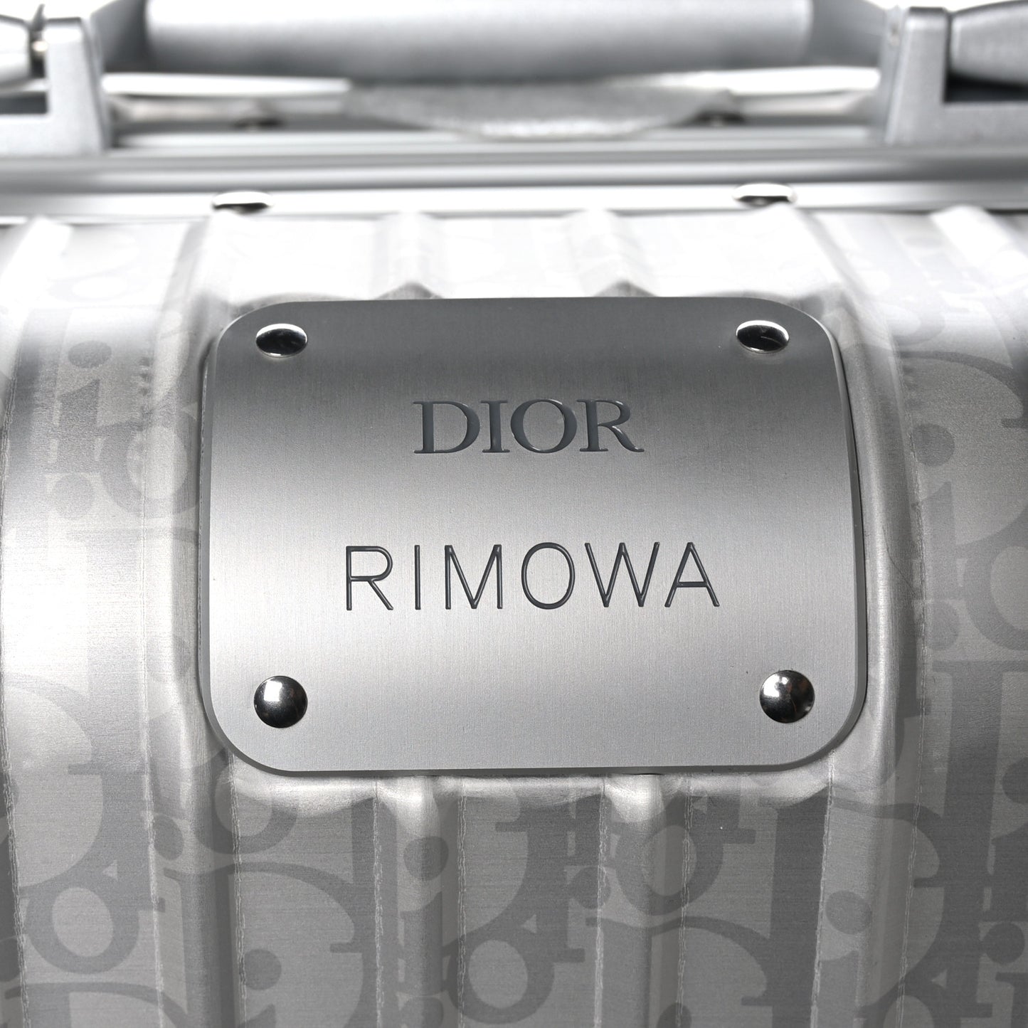 X RIMOWA Aluminum Gradient Cabin Luggage Silver