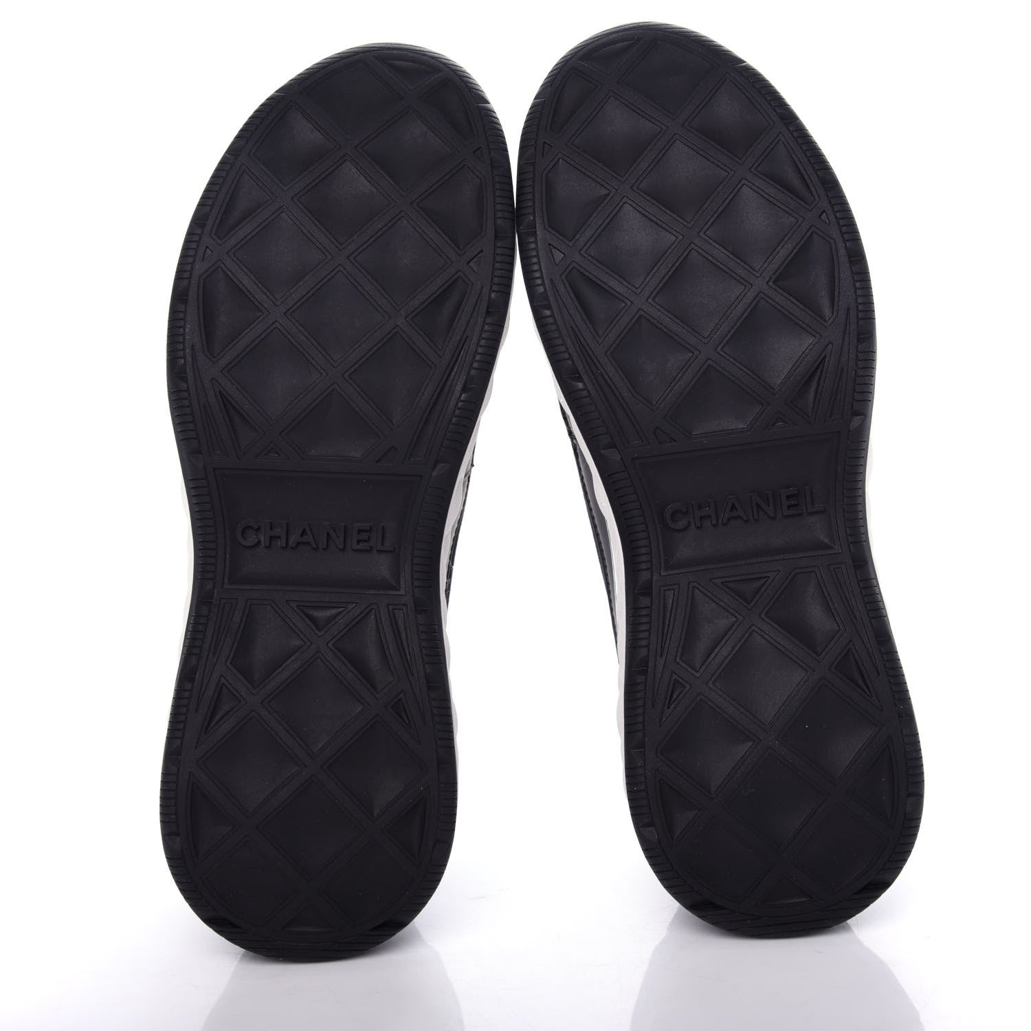 Chanel Velvet Calfskin Mixed Fibers CC Sneakers 38 Black 6 of 11