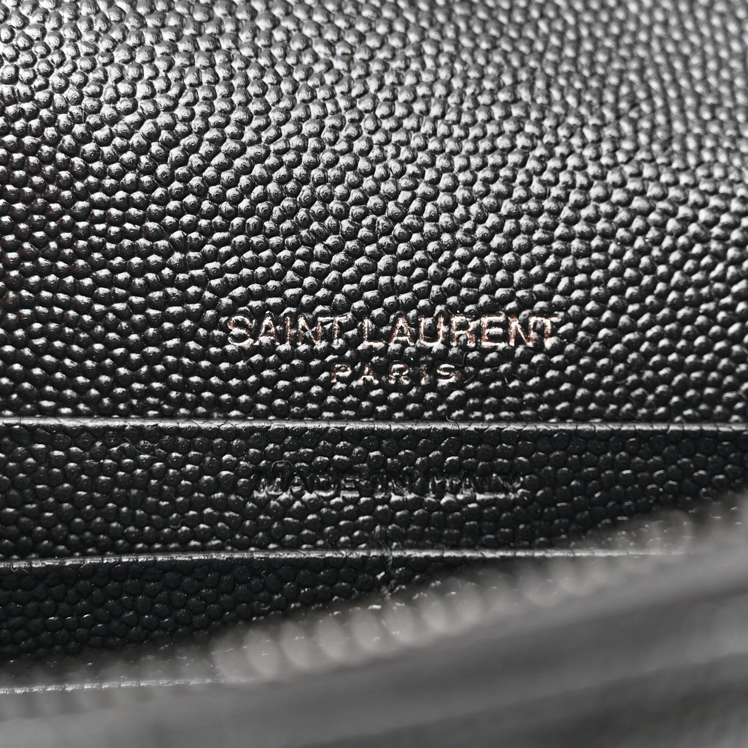 Saint Laurent Grain De Poudre Matelasse Chevron Monochrome Monogam Envelope Chain Wallet Black 6 of 11