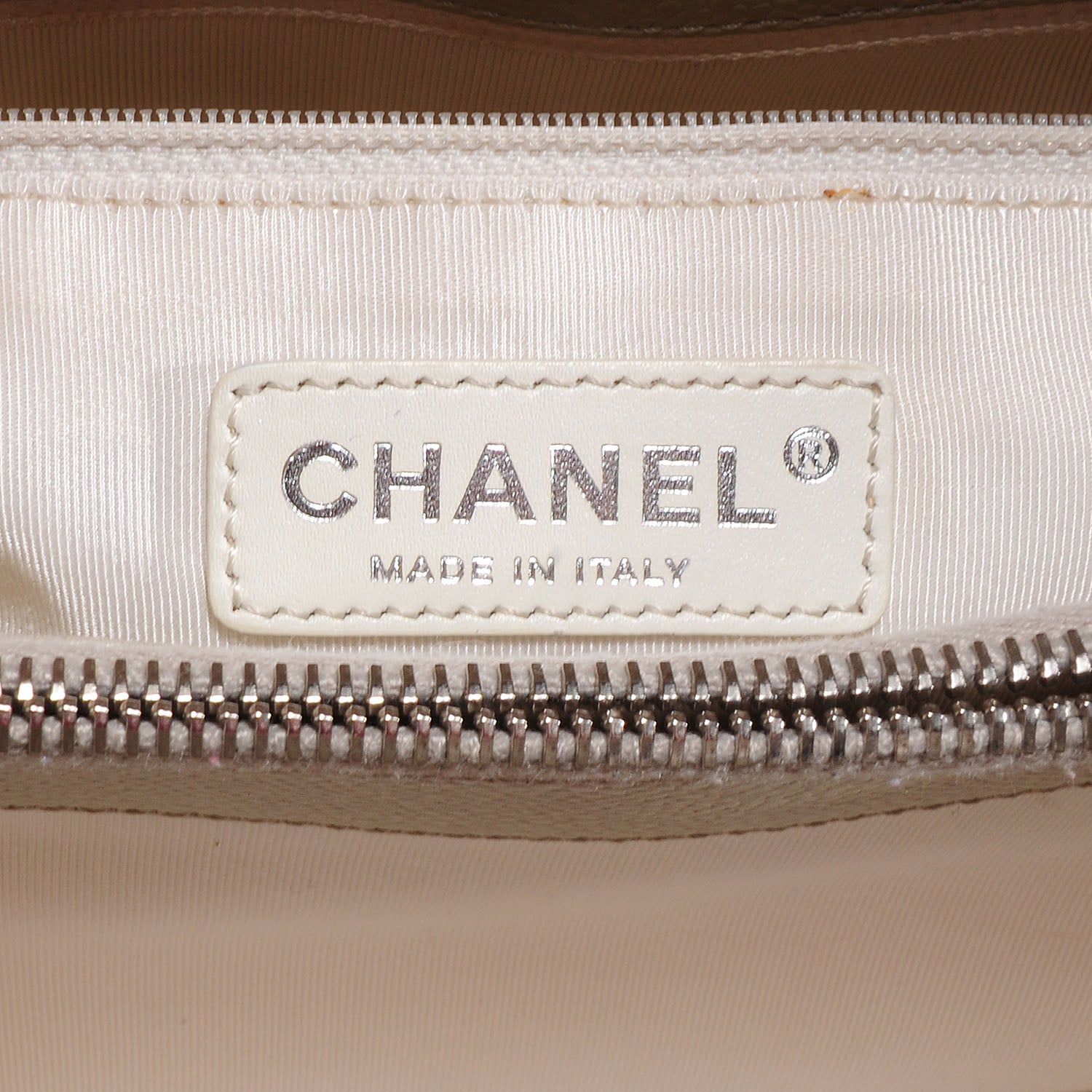 Chanel Caviar Quilted Grand Shopping Tote GST Pearl 4 of 7