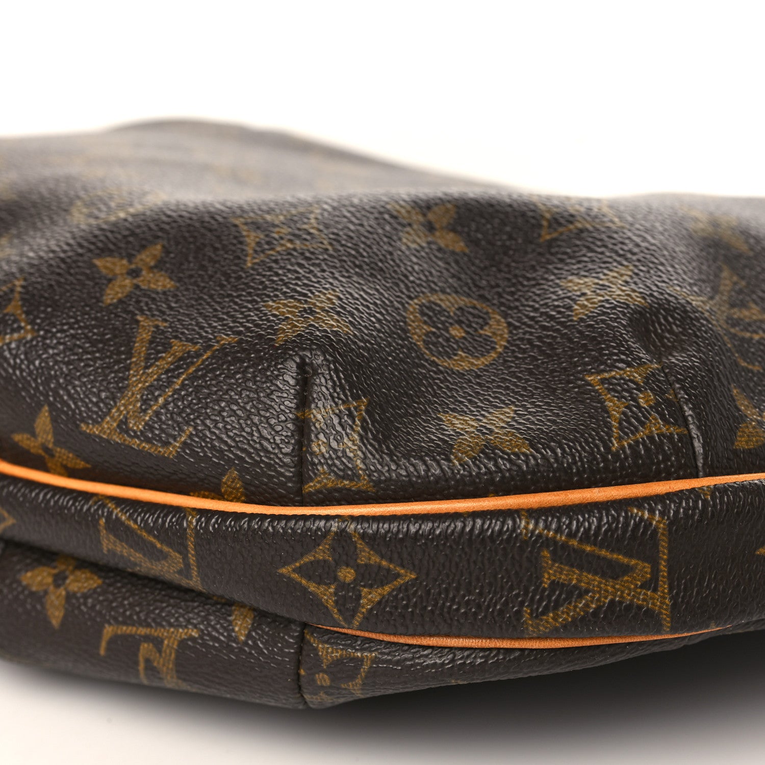 Louis Vuitton Monogram Croissant MM 8 of 10