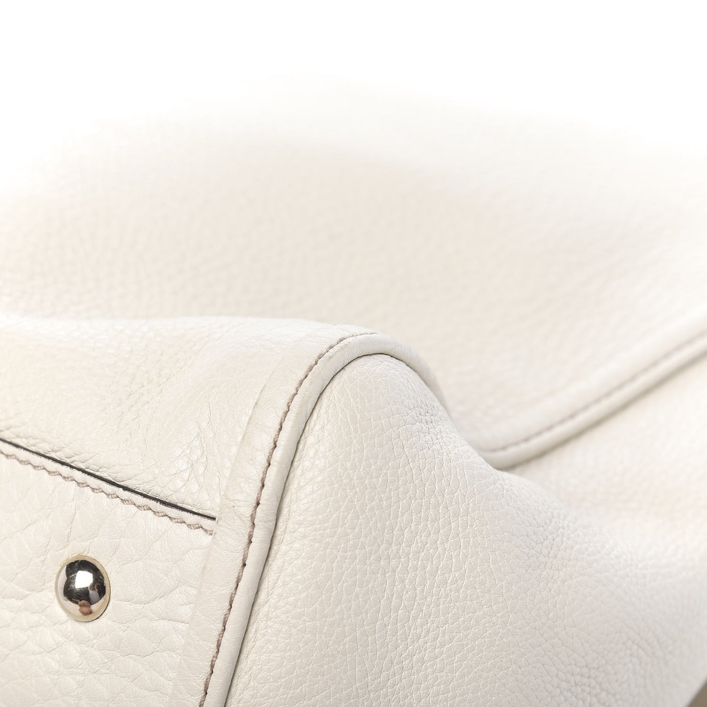 Pebbled Calfskin Large Soho Shoulder Bag Off White