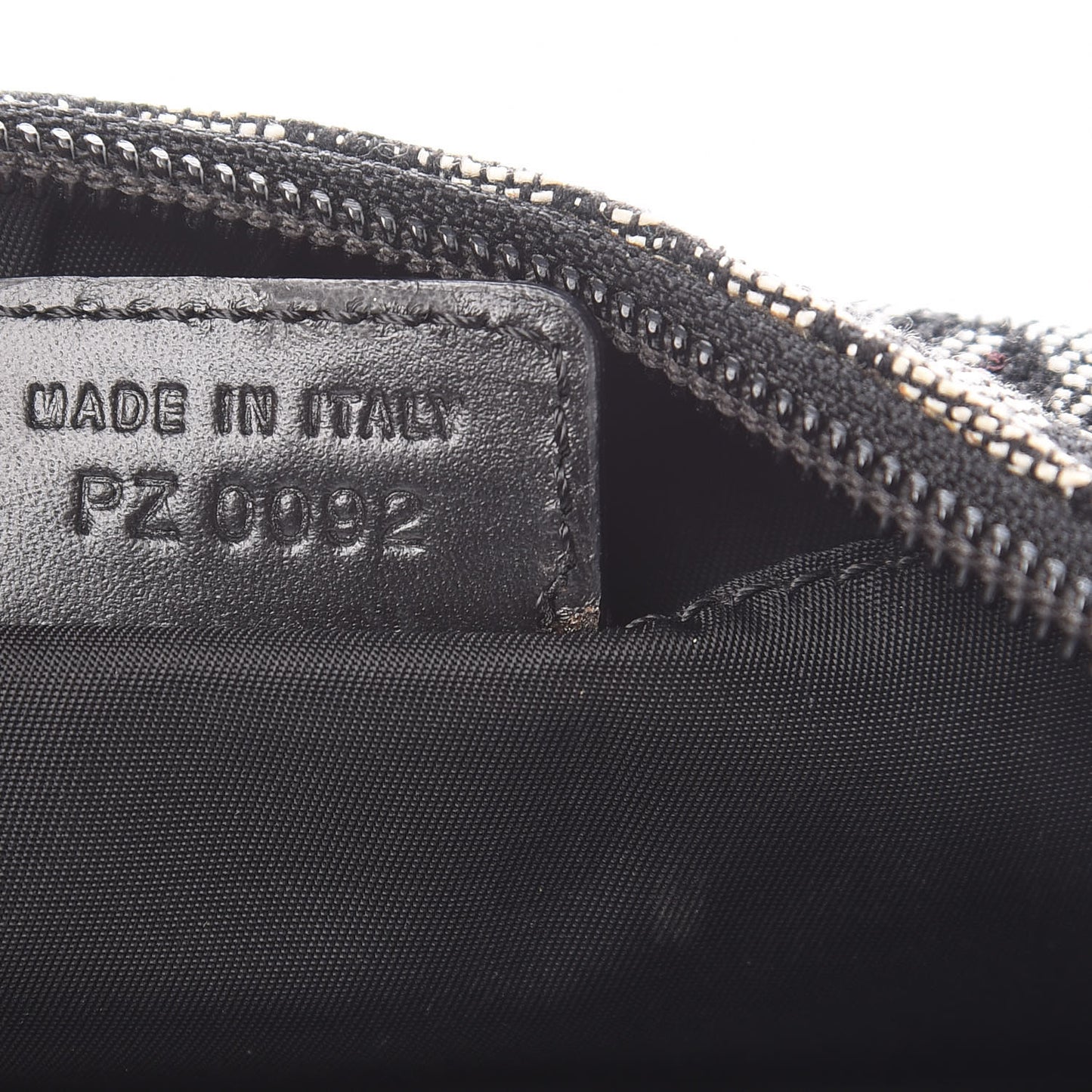 Monogram Shoulder Bag Pochette Black