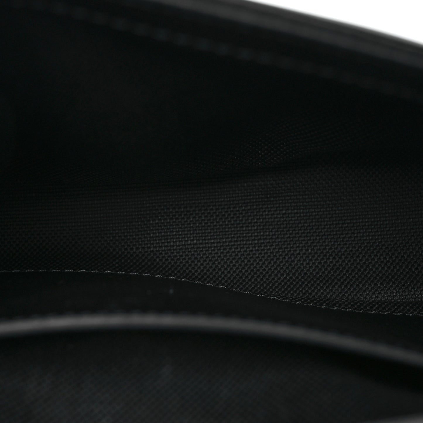 Calfskin Matelasse Monochrome Mini GG Marmont Shoulder Bag Black