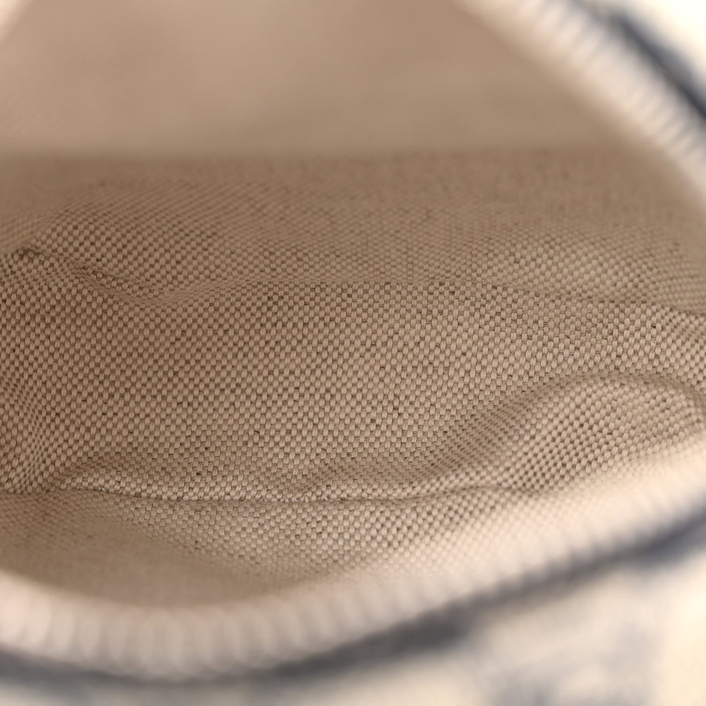 GG Supreme Monogram Textured Dollar Calfskin Web Mini Ophidia Double Zip Messenger Bag Beige Blue
