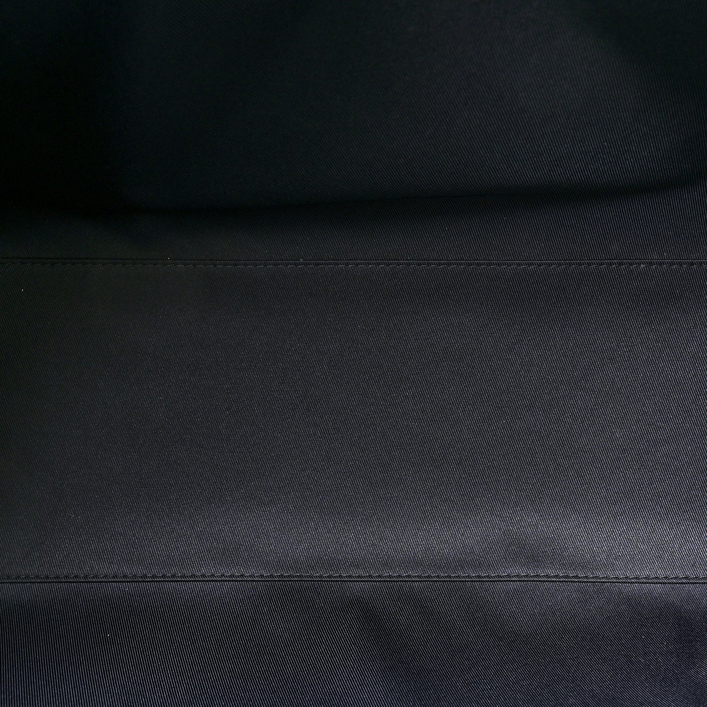 Monogram Bleach Eclipse Sac Plat 24H