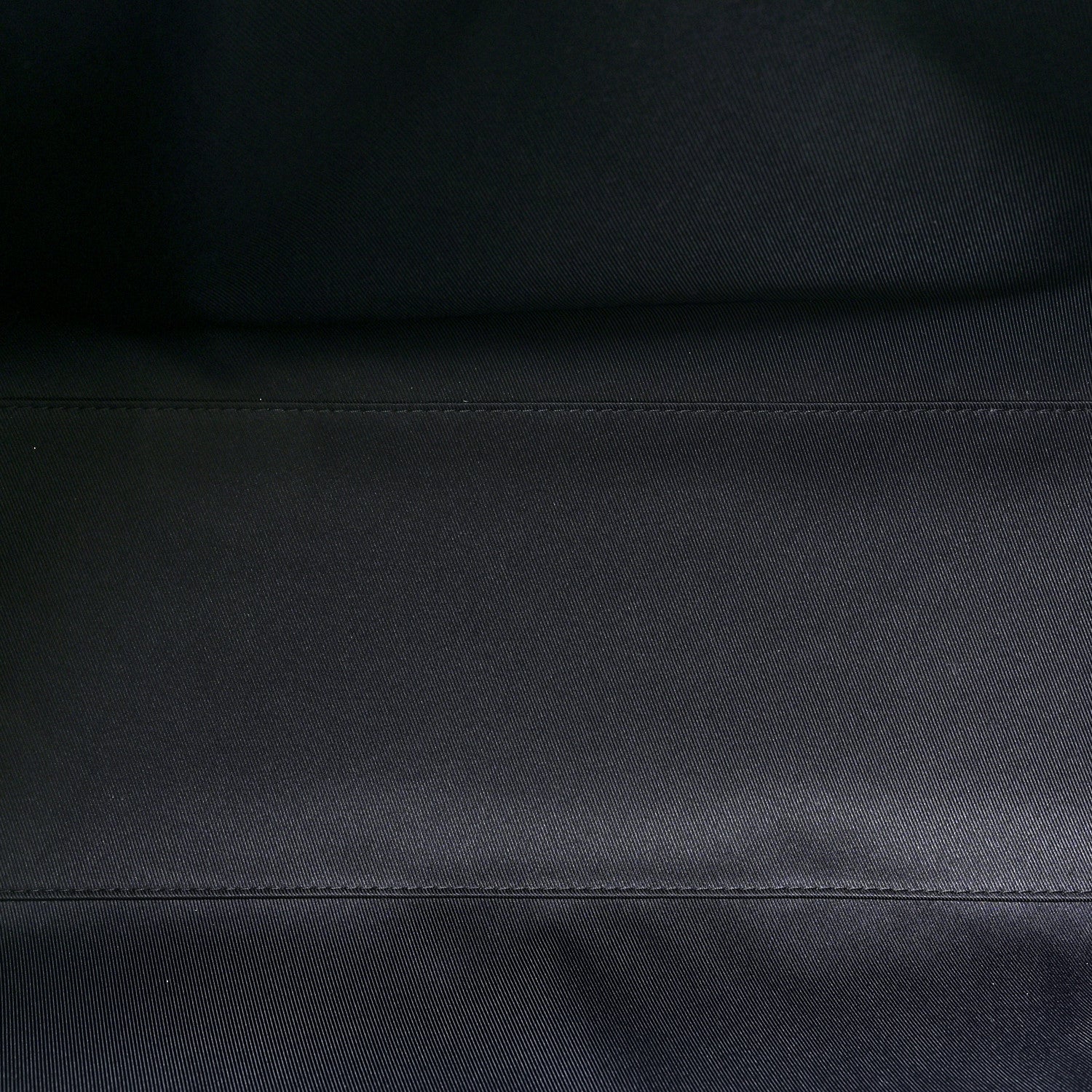 Louis Vuitton Monogram Bleach Eclipse Sac Plat 24H 5 of 11