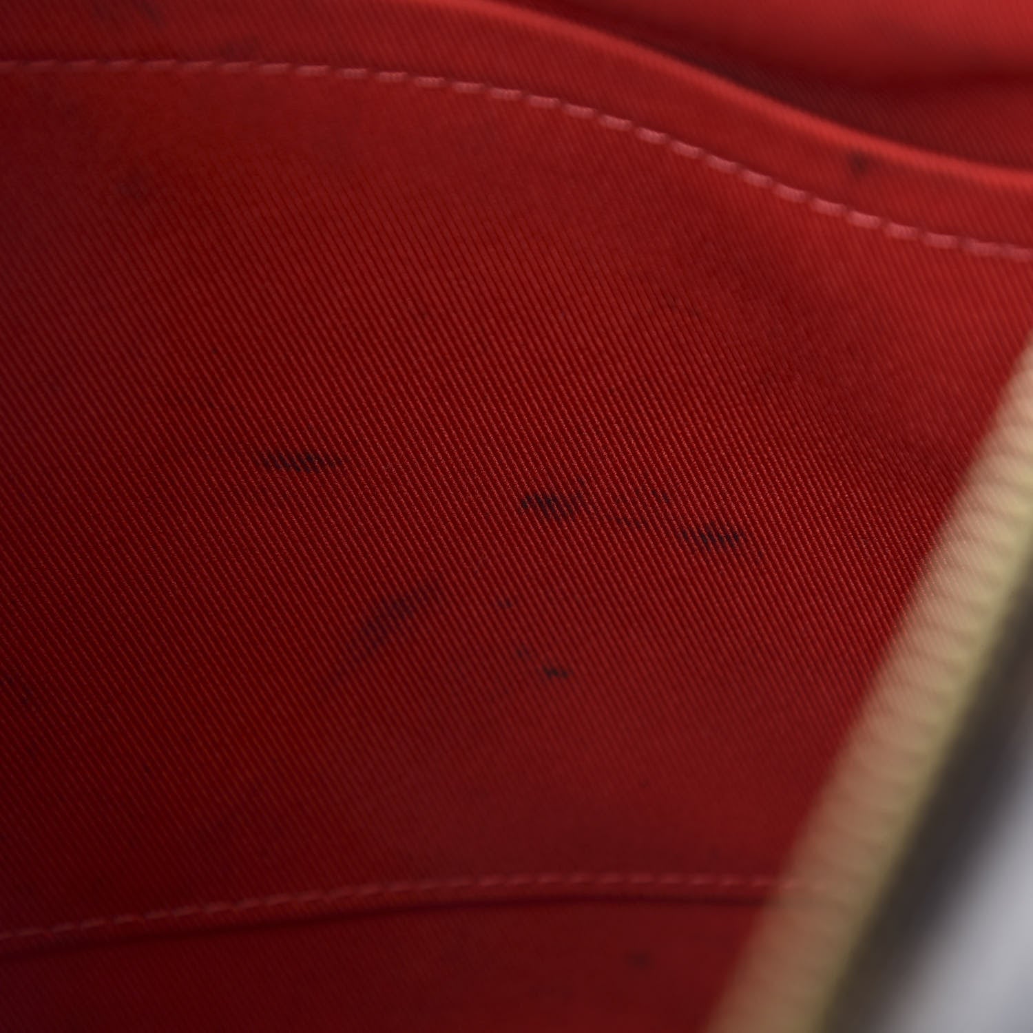 Louis Vuitton Damier Ebene South Bank Besace 14 of 15