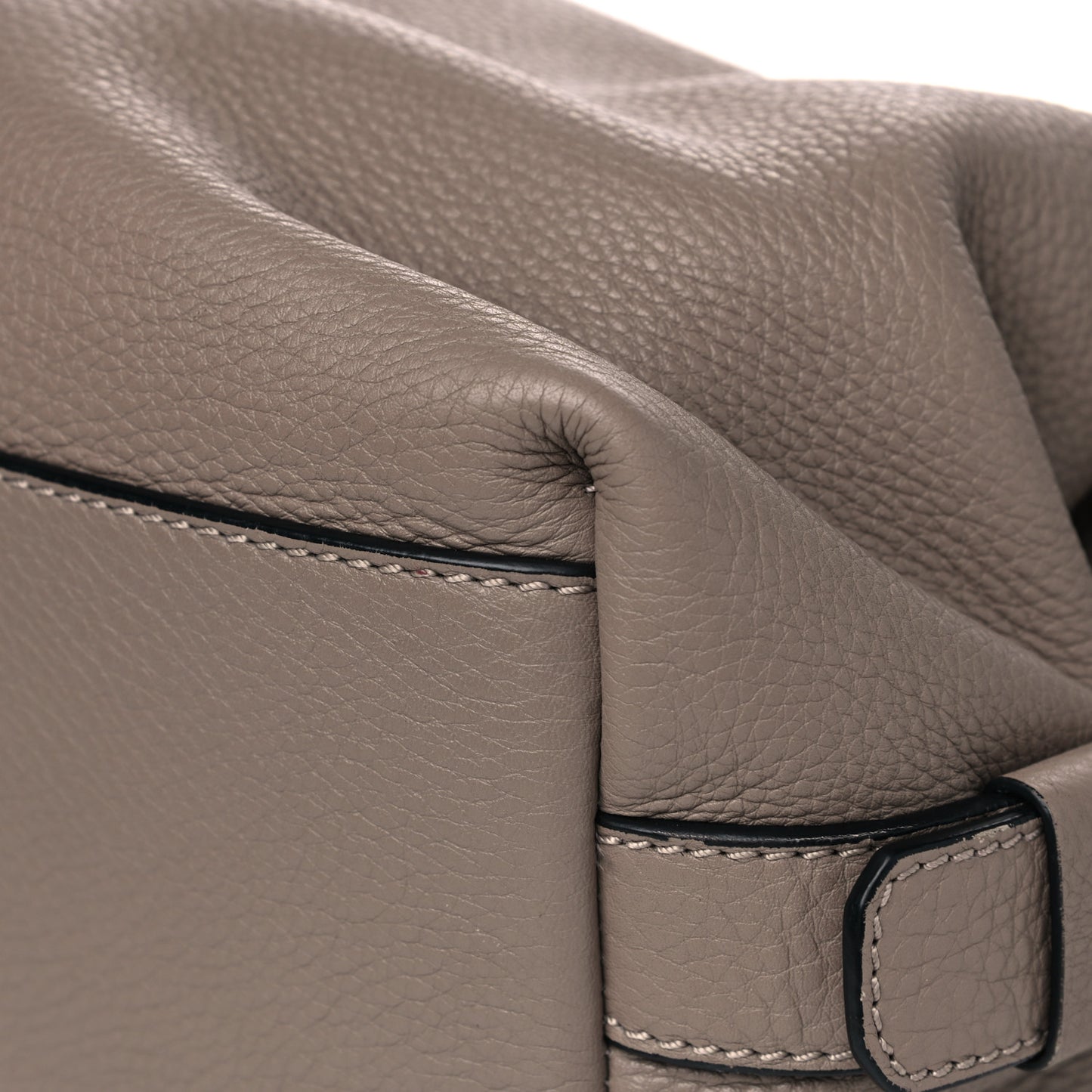 Pebbled Calfskin Small Nightingale Mastic