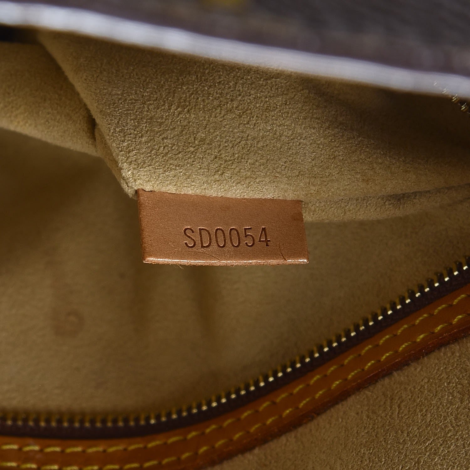 Louis Vuitton Monogram Babylone 7 of 22