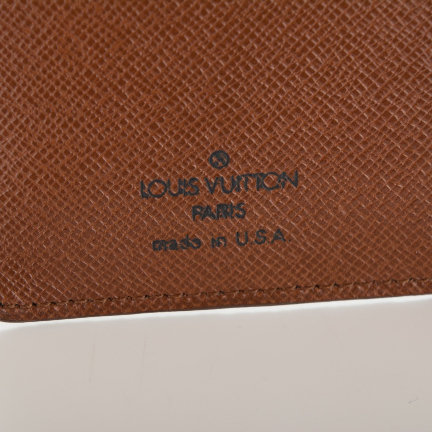 Louis Vuitton Monogram Mini Agenda Cover with Pencil 6 of 6