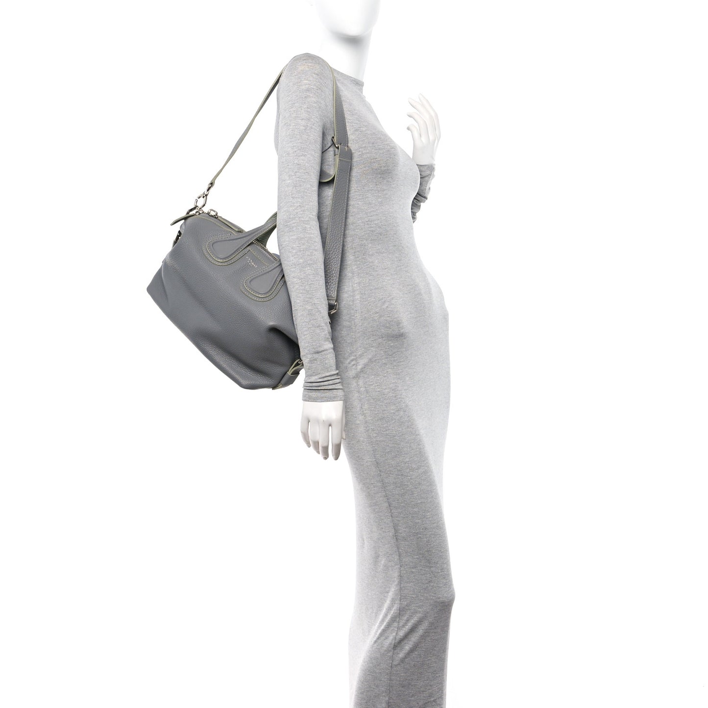 Pebbled Calfskin Small Nightingale Pearl Grey