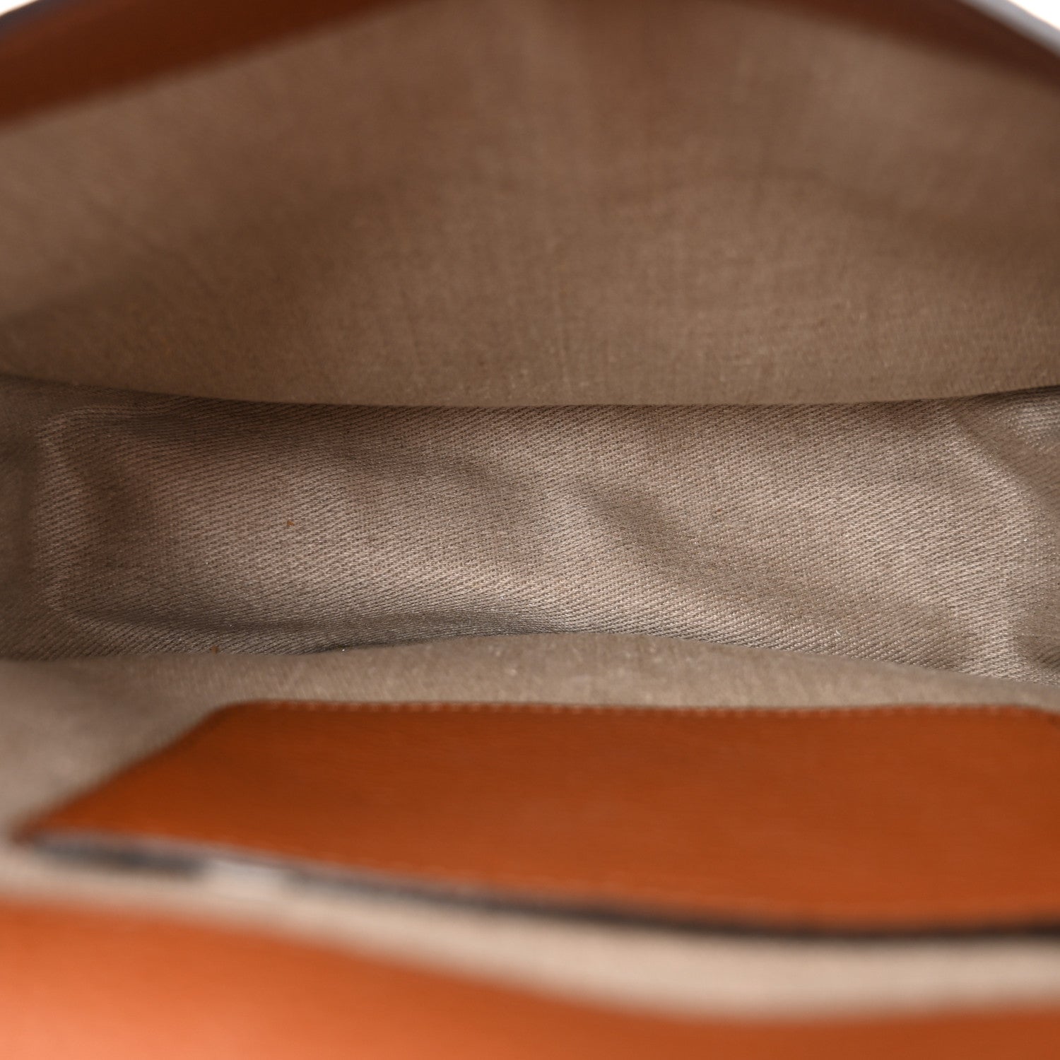Chloe Calfskin Medium Marcie Round Crossbody Bag Tan 5 of 12