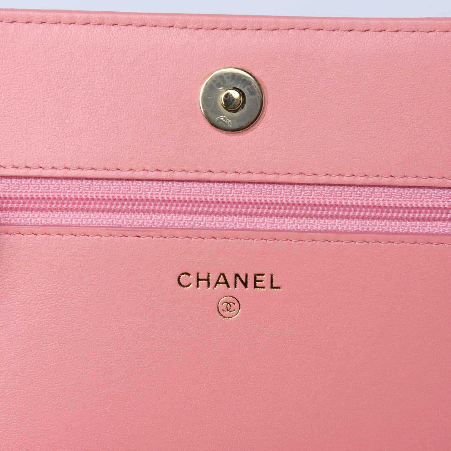Caviar Quilted Boy Wallet On Chain WOC Light Pink