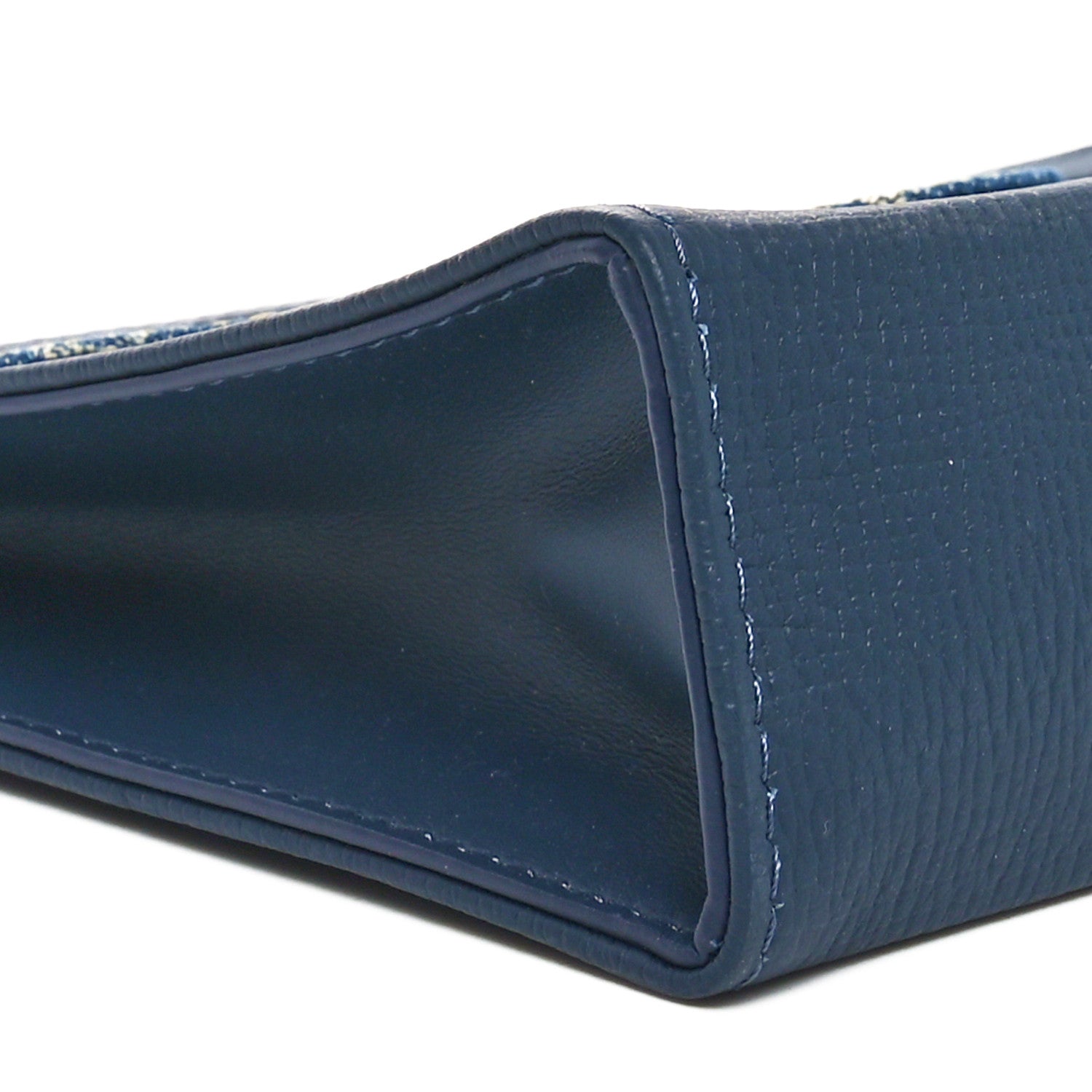 Louis Vuitton X NIGO Taurillon Monogram Denim Drip Pochette Voyage MM Blue 8 of 9