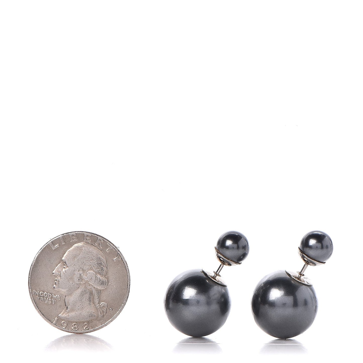 Mise En Dior Tribal Earrings Grey