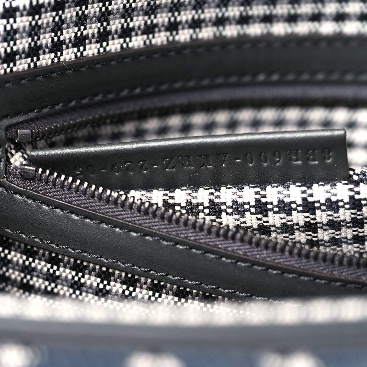 Fendi Wool Vitello King Houndstooth FF Embroidered Baguette Grigio Anthracite 7 of 9