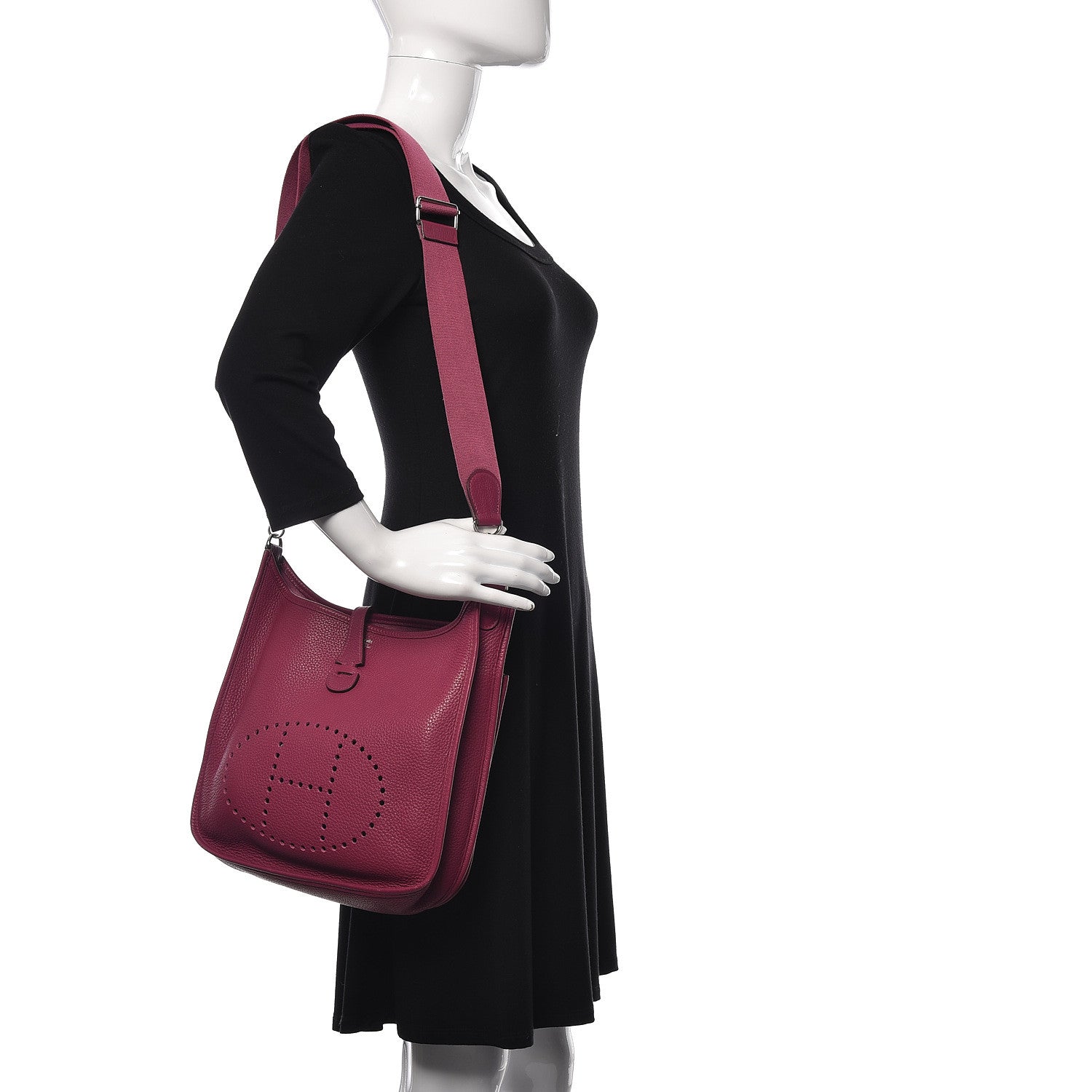 Hermes Taurillon Clemence Evelyne III PM Tosca 2 of 12