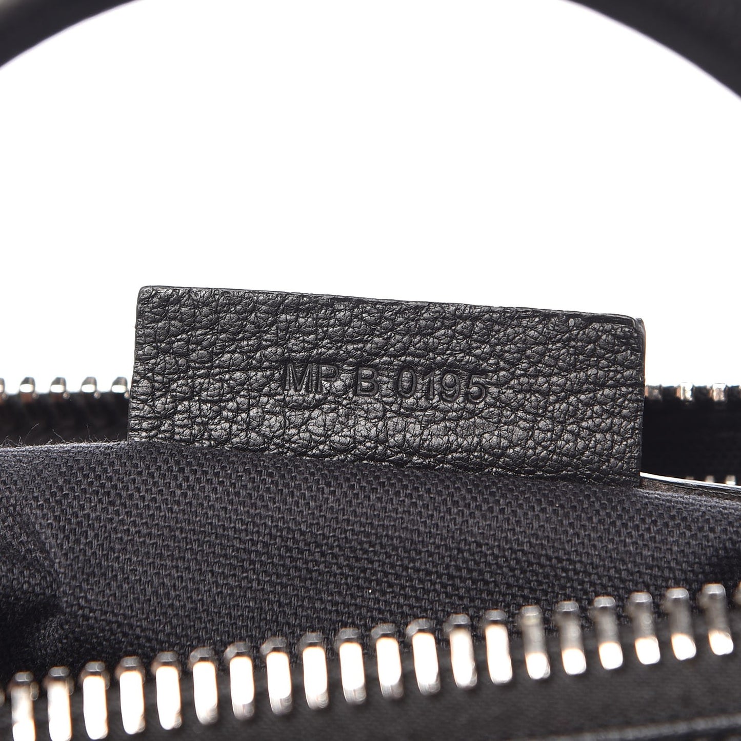Sugar Goatskin Medium Antigona Black