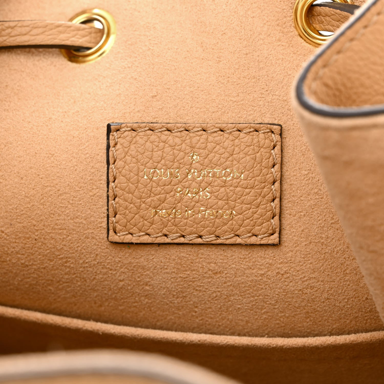 Louis Vuitton Calfskin Lockme Bucket MM Arizona Beige 6 of 10