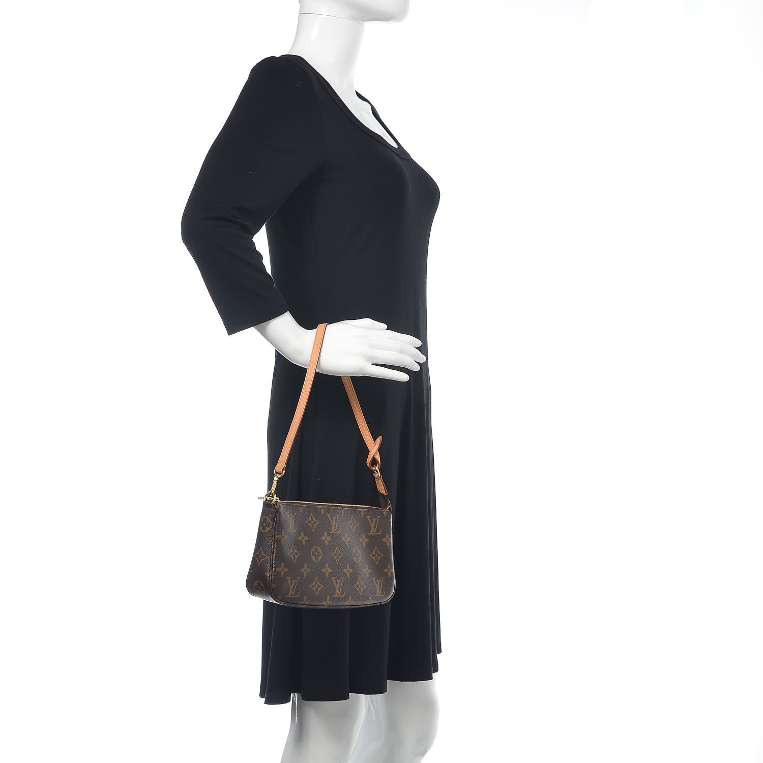 Louis Vuitton Monogram Pochette Accessories NM 2 of 9