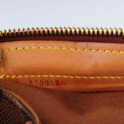 Louis Vuitton Damier Centenaire Chelsea 9 of 9