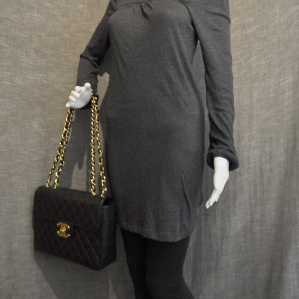 Chanel Caviar Jumbo Flap Black 2 of 12